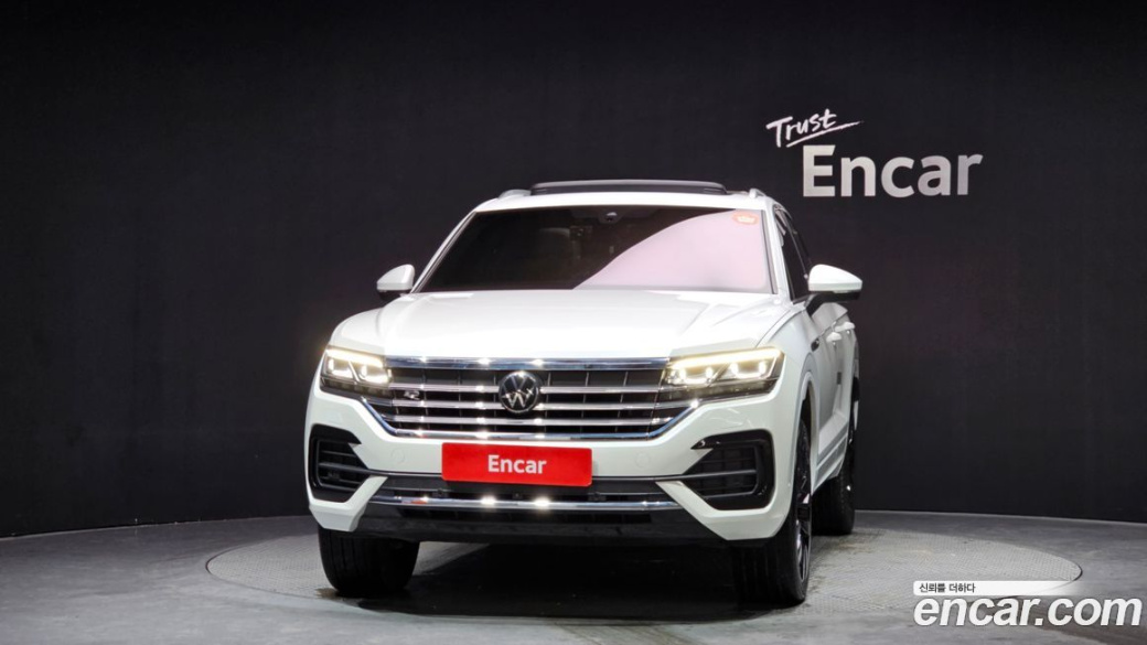 Volkswagen Touareg 3.0 TDI R-Line, 2023