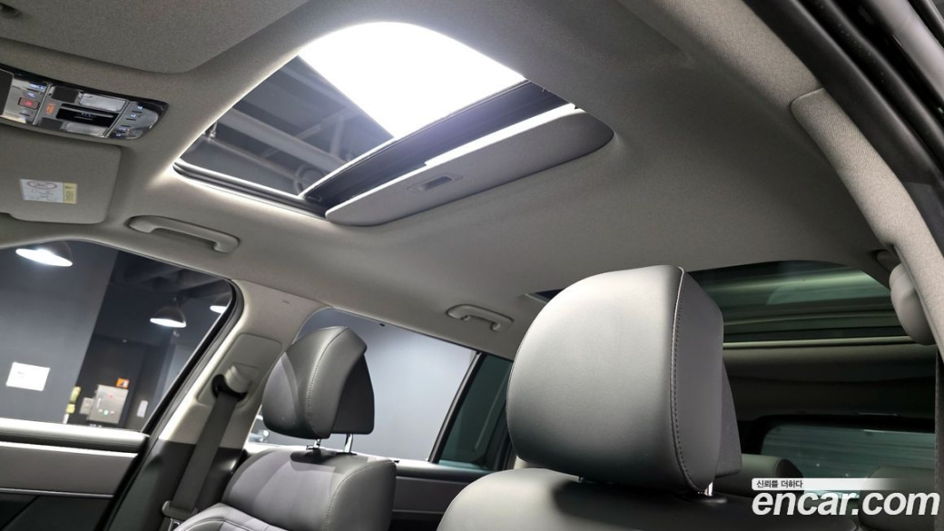 Hyundai Santafe Gasoline 2.5T 2WD, 2025