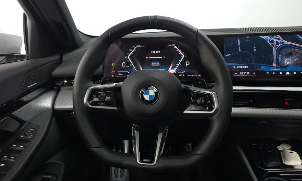 BMW 5-Series 520i M Sport, 2024