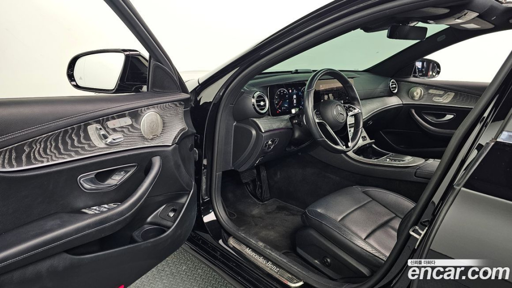 Mercedes-Benz E-Class E350 4MATIC Avantgarde, 2022