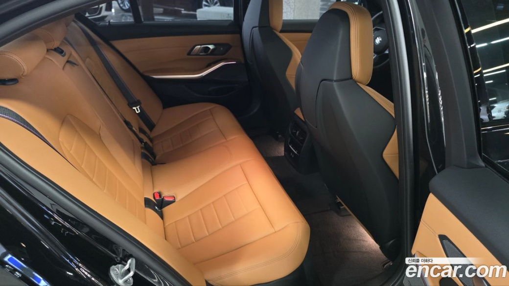 BMW 3-Series M340i Pro, 2024