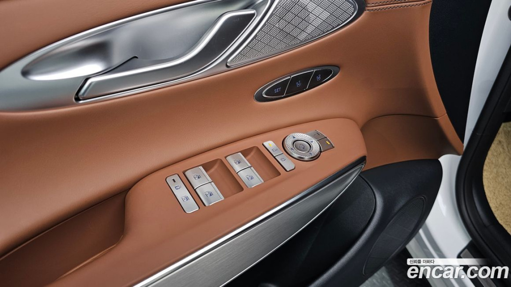 Genesis GV70 2.5T Gasoline 2WD, 2025