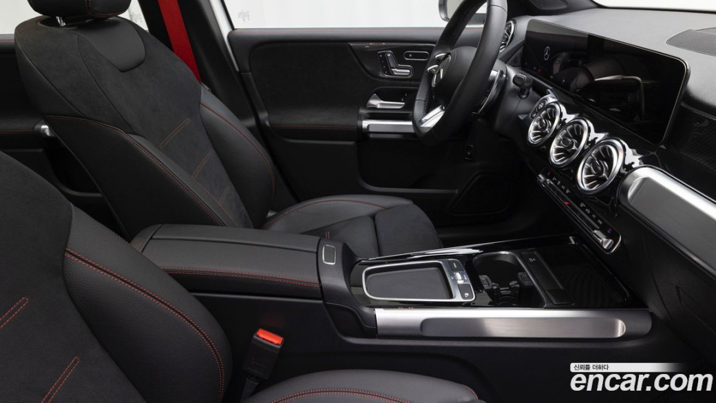 Mercedes-Benz GLB-Class AMG GLB35 4MATIC, 2025
