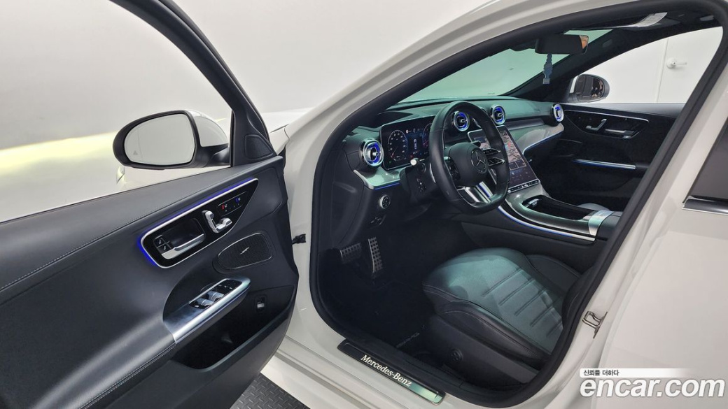 Mercedes-Benz C-Class C300 AMG Line, 2022