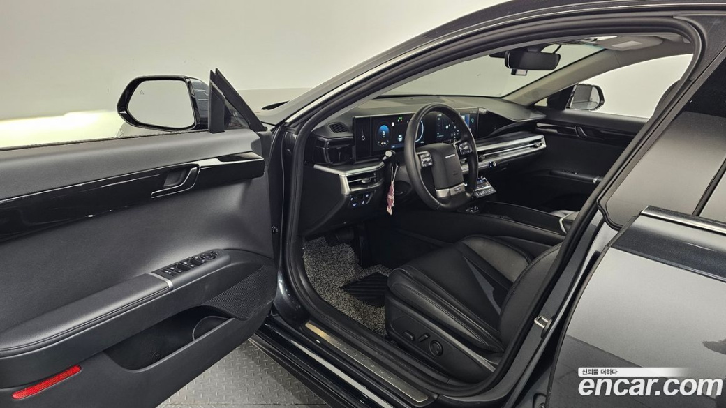 Hyundai Grandeur 2,5 Gasoline 2WD, 2023