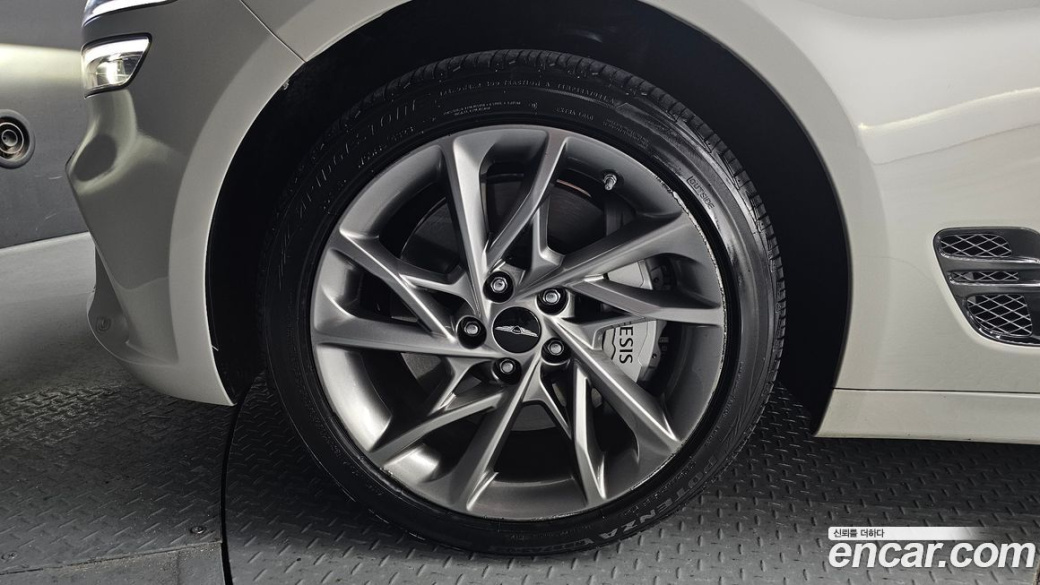 Genesis G70 Gasoline 2.5T 4WD, 2024