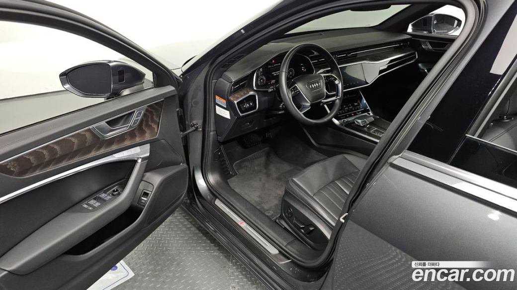 Audi A6 45 TFSI Quattro Premium, 2022