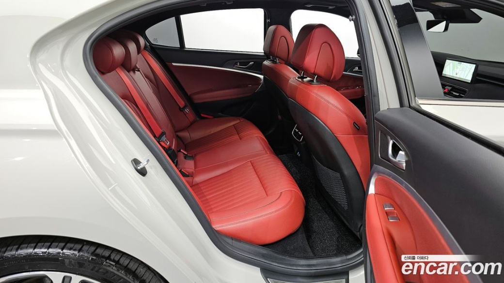Genesis G70 Gasoline 2.5T 4WD, 2024