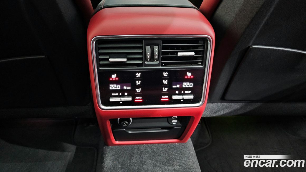 Porsche Cayenne 3.0 COUPE PLATINUM EDITION, 2023