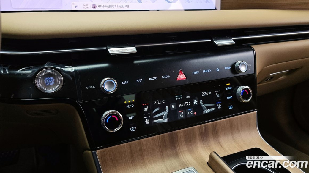 Genesis G80 Gasoline 2.5 Turbo AWD, 2025