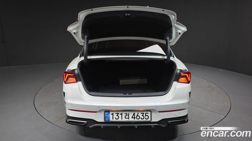 Kia K5 2.0, 2022