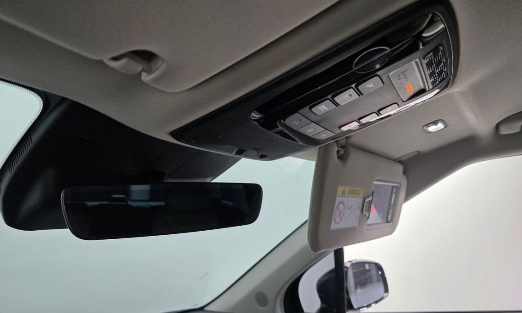 Kia Carnival 7-Seater Noblesse, 2025