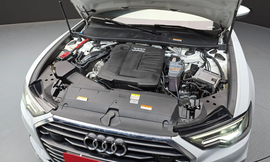 Audi A6 40 TDI Premium, 2022