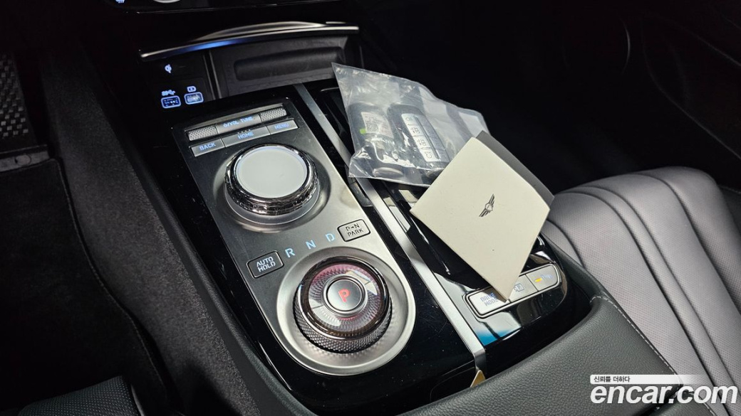 Genesis G80 Gasoline 2.5 Turbo AWD, 2024