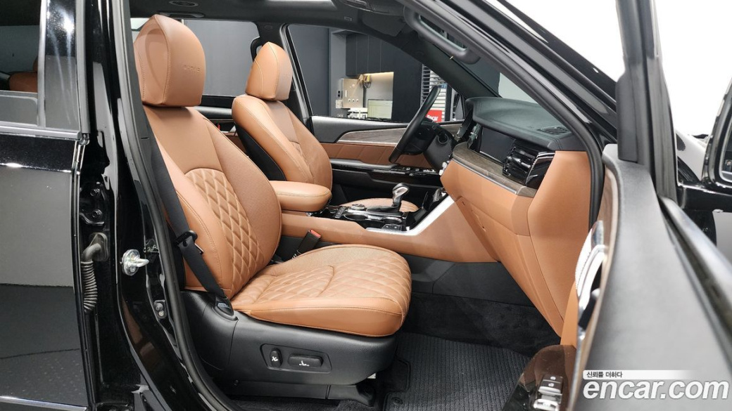 Kia Mohave Diesel 3.0 4WD 6-Seater, 2022