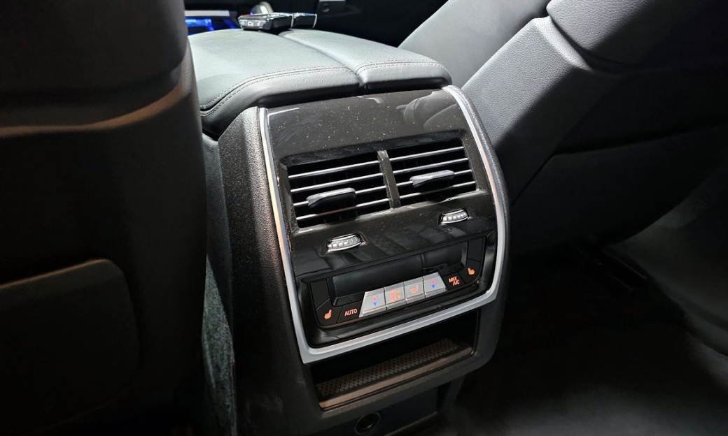 BMW X6 xDrive40i M Sport, 2024