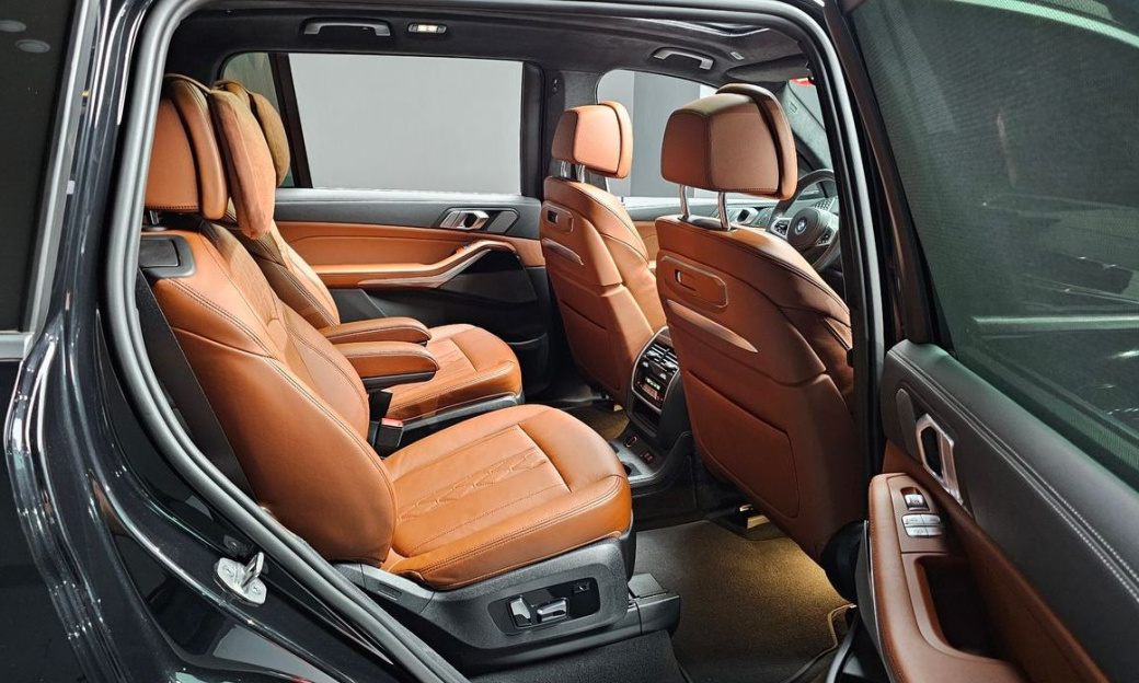 BMW X7 xDrive 40i M Sport 6STR, 2024