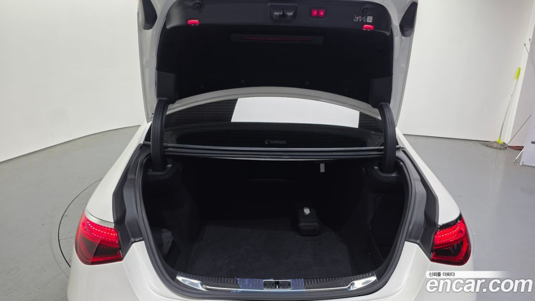 Mercedes-Benz S-Class S400 d 4MATIC, 2022