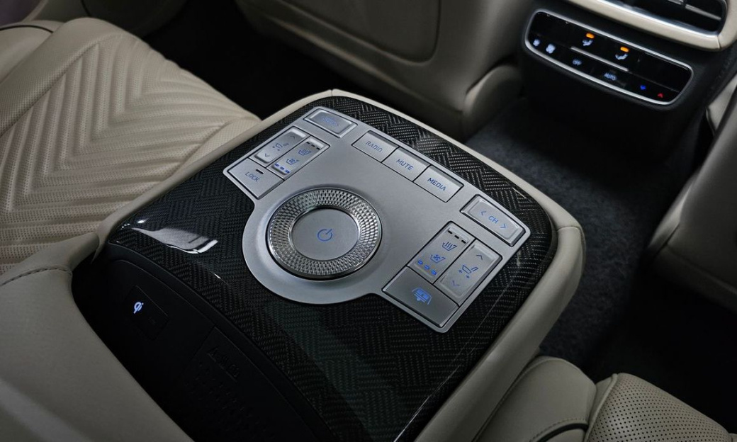 Genesis G80 Gasoline 2.5 Turbo AWD, 2022
