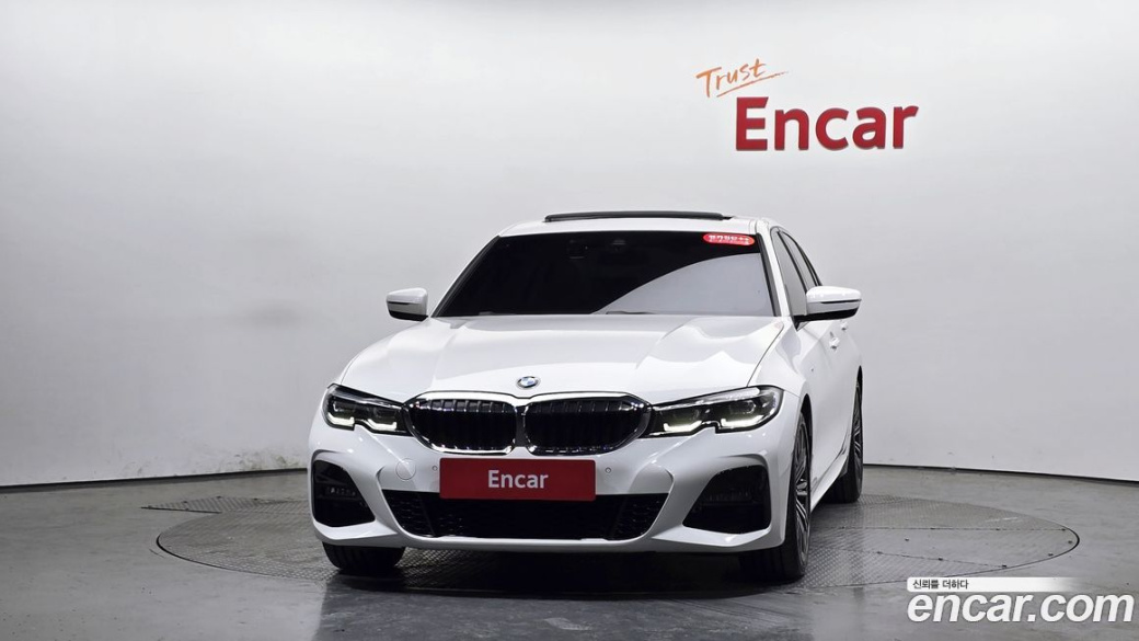 BMW 3-Series 320i M Sport, 2022