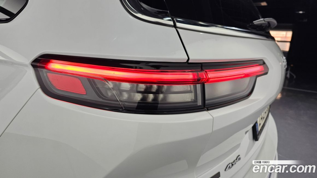 Jeep Cherokee L 3.6 Overland, 2021