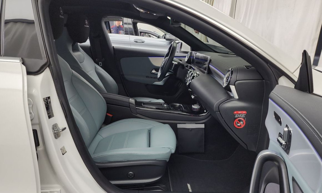 Mercedes-Benz CLA-Class CLA250 4MATIC, 2024