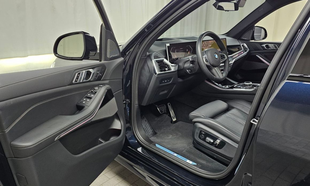 BMW X5 xDrive 40i M Sport, 2025