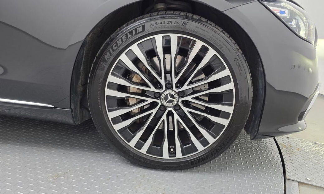 Mercedes-Benz S-Class S450L 4MATIC, 2023