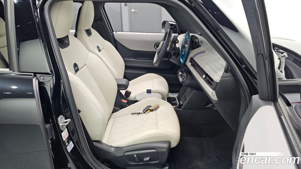Mini Cooper 5 Door Favoured, 2025