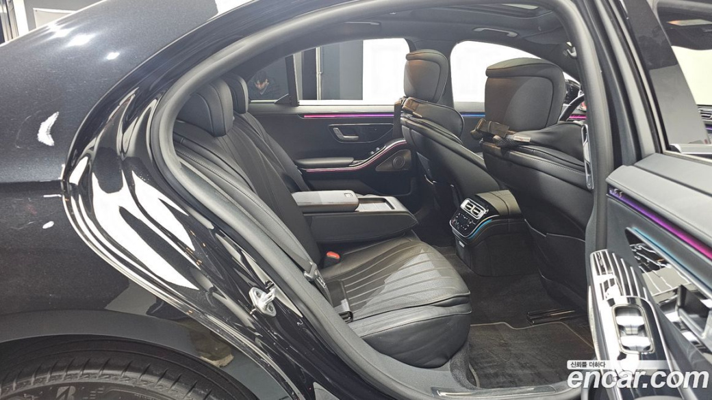 Mercedes-Benz S-Class S350 d, 2022