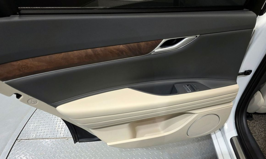 Genesis G80 Gasoline 2.5 Turbo 2WD, 2021