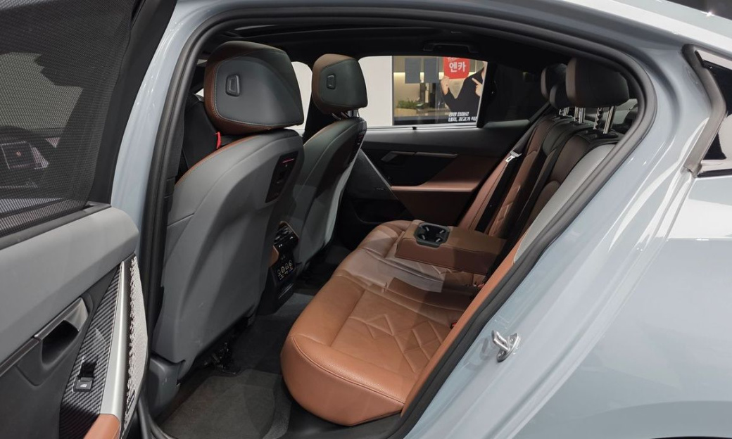 BMW 5-Series 530i xDrive M Sport, 2024