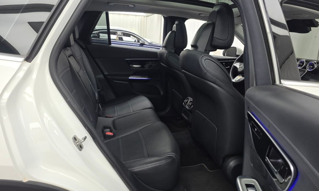 Mercedes-Benz GLC-Class GLC220 d 4MATIC, 2025