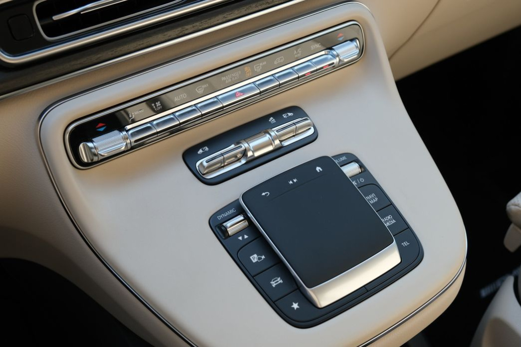 Mercedes-Benz V-Class V300 CDI, 2025