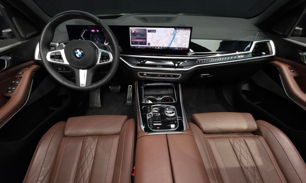 BMW X5 xDrive 40i M Sport, 2025