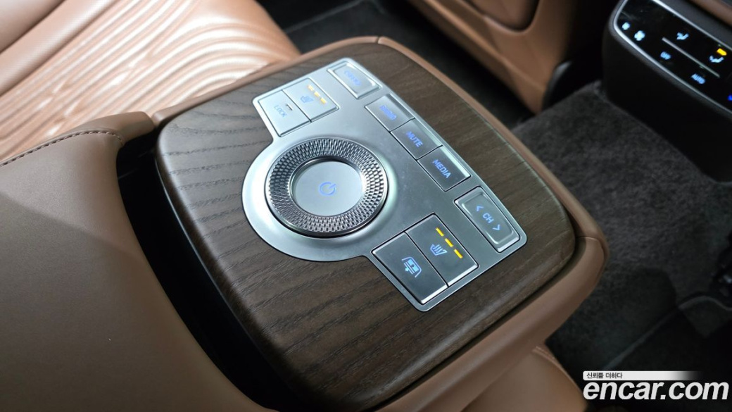 Genesis G80 Gasoline 2.5 Turbo AWD, 2022