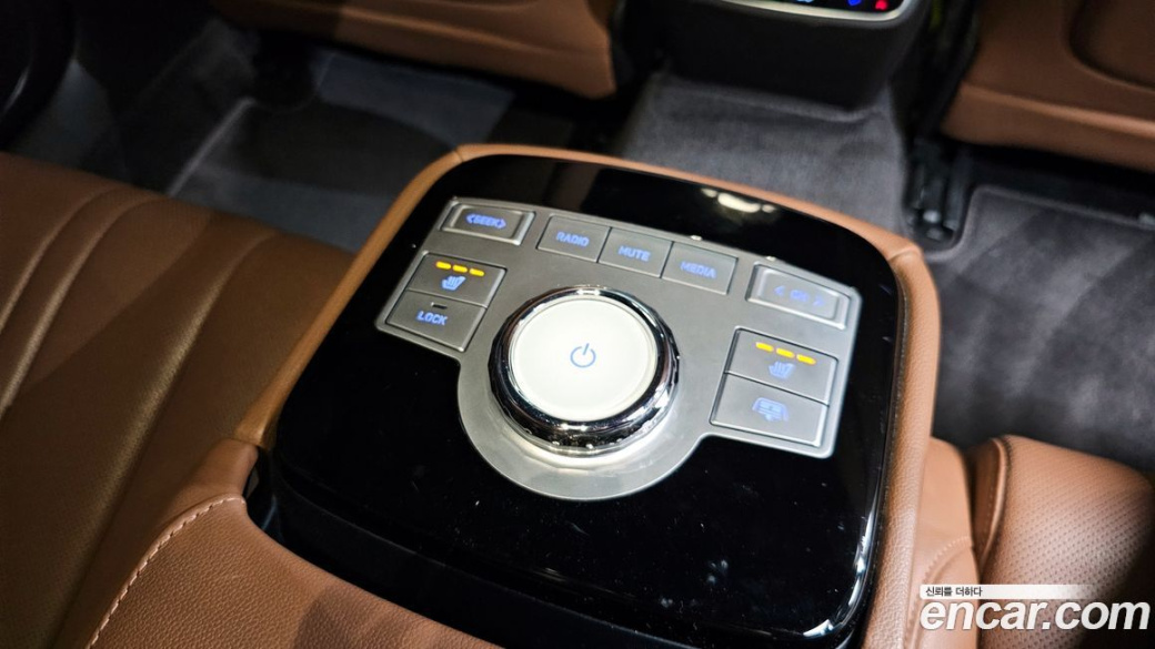 Genesis G80 Gasoline 2.5 Turbo 2WD, 2024
