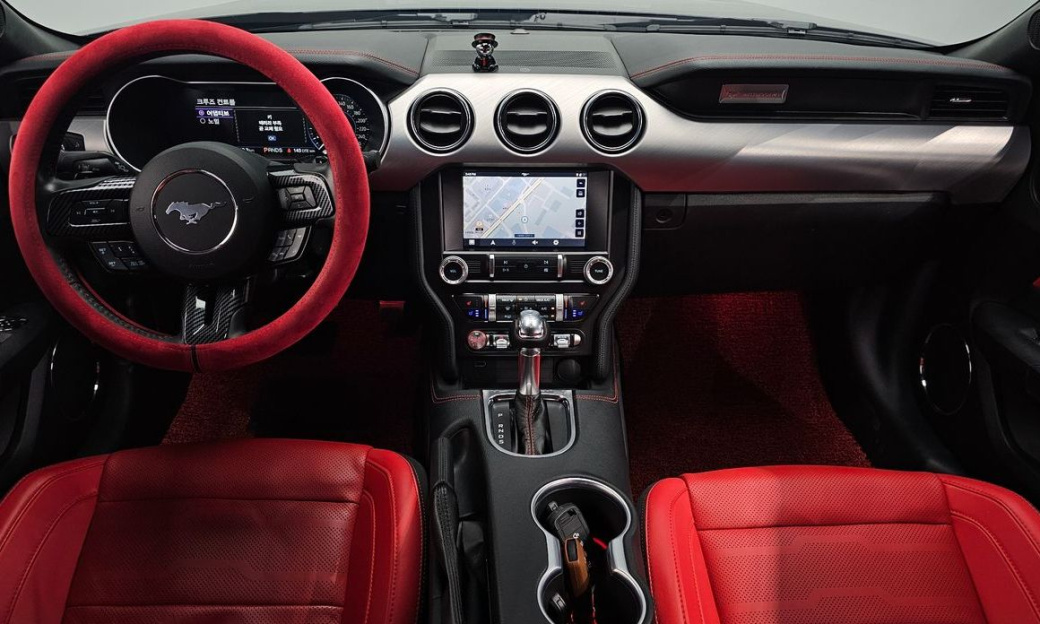 Ford Mustang Coupe, 2023