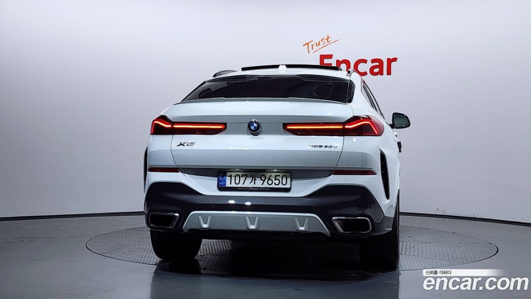 BMW X6 xDrive30d M Sport, 2024