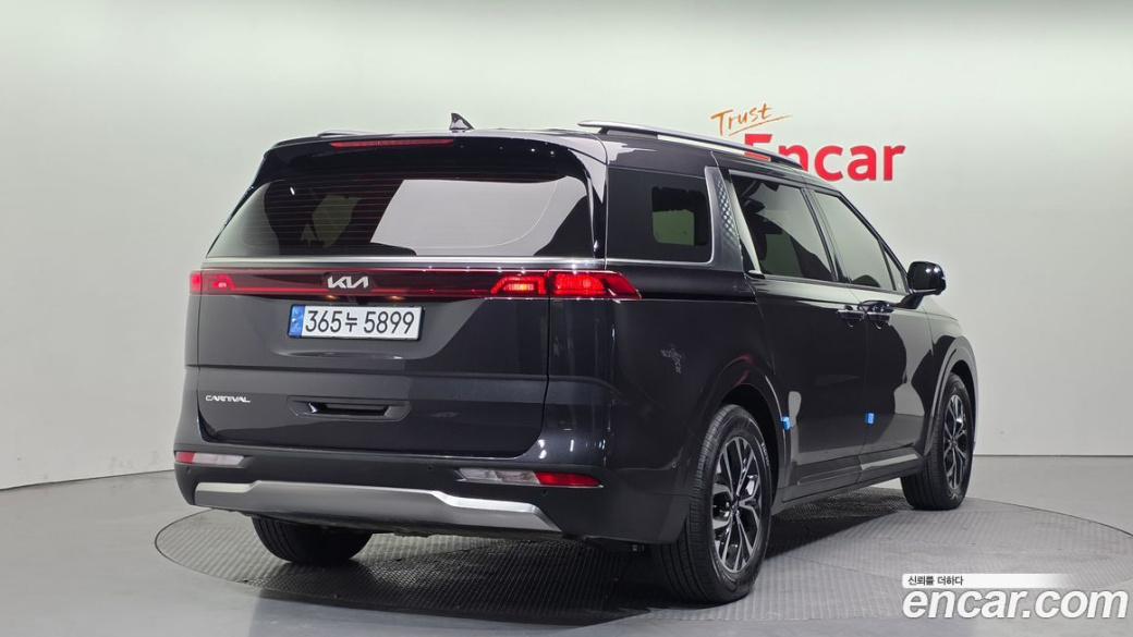 Kia Carnival 9-Seater Noblesse, 2022