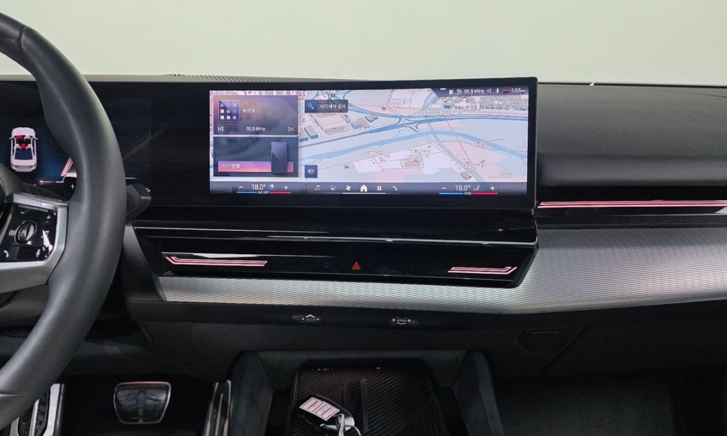 BMW 5-Series 520i M Sport, 2024
