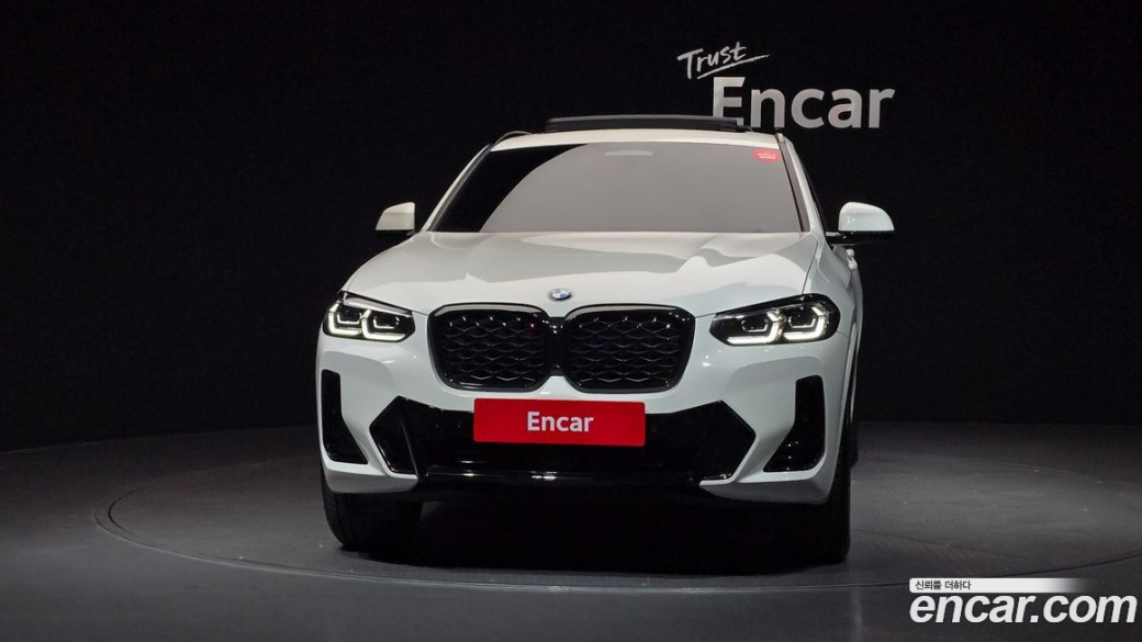 BMW X4 xDrive20i M Sport, 2022