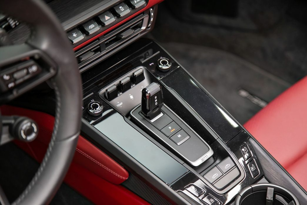 Porsche 911 Targa 4 GTS, 2023