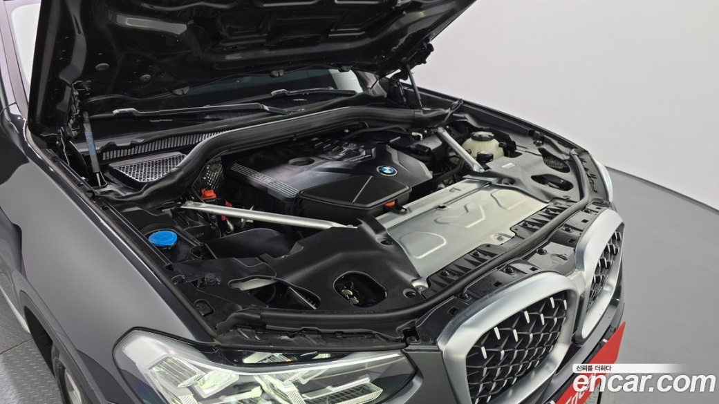 BMW X4 xDrive20i xLine, 2022