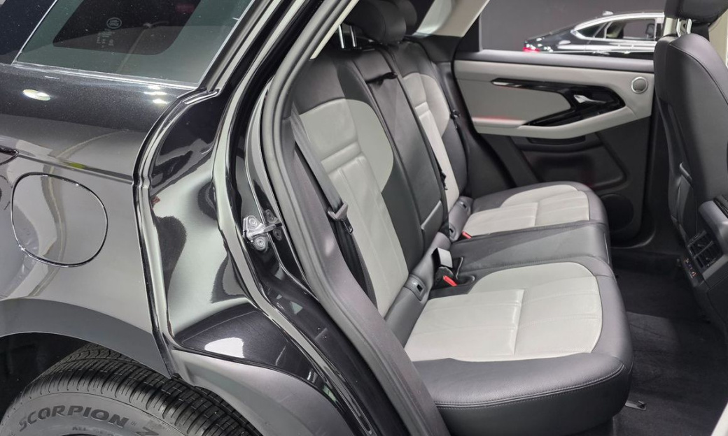 Land Rover Range Rover Evoque P250 Dynamic SE, 2025