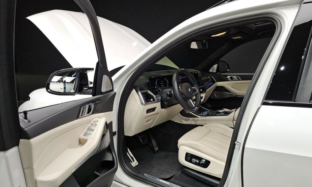 BMW X7 M60i xDrive M sport 6STR, 2024