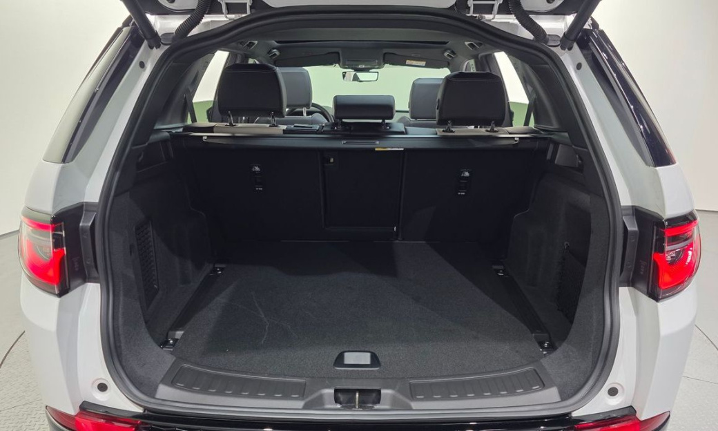Land Rover Discovery Sport P250 Dynamic SE, 2025
