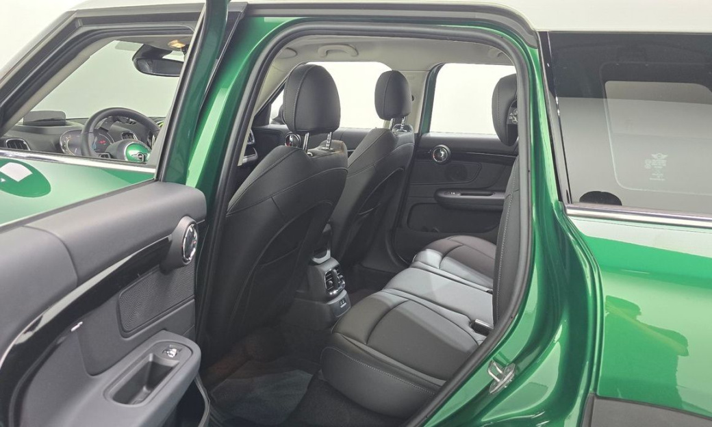 Mini Countryman Classic Plus Launch Pack, 2023