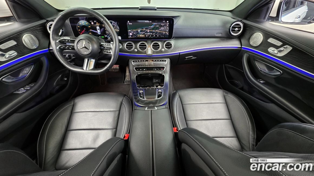 Mercedes-Benz E-Class E220d 4MATIC AMG Line, 2023