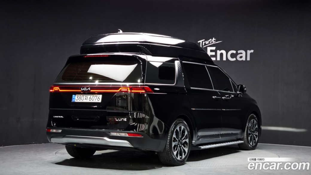 Kia Carnival 9-Seater Hi-Limousine(Special Vehicle), 2022